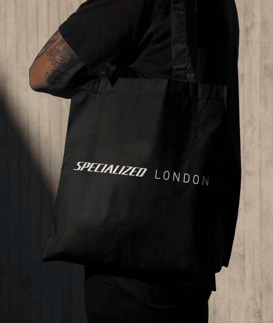/images/specialized/london-tote.png